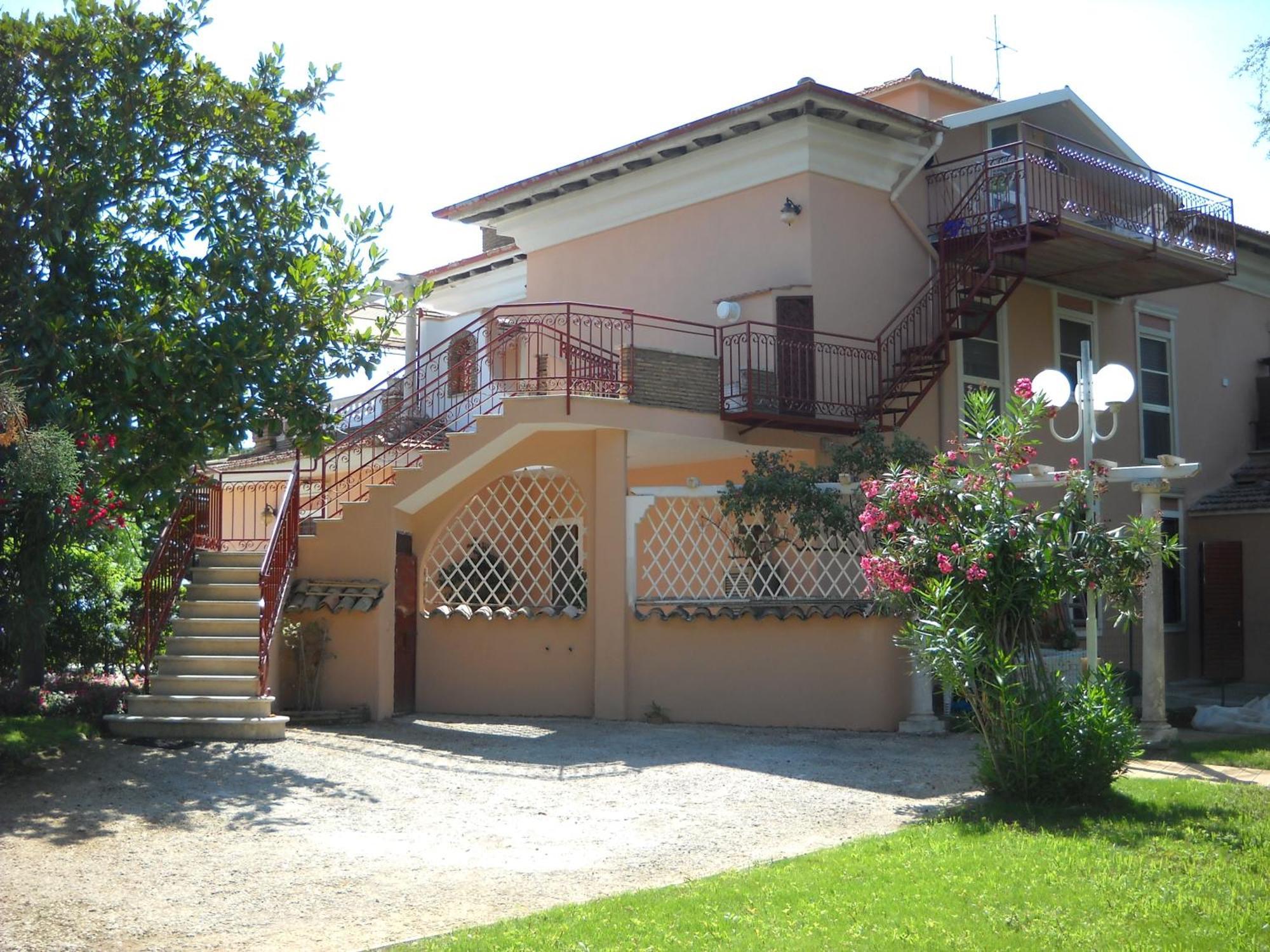 Villa Giove Terracina Esterno foto