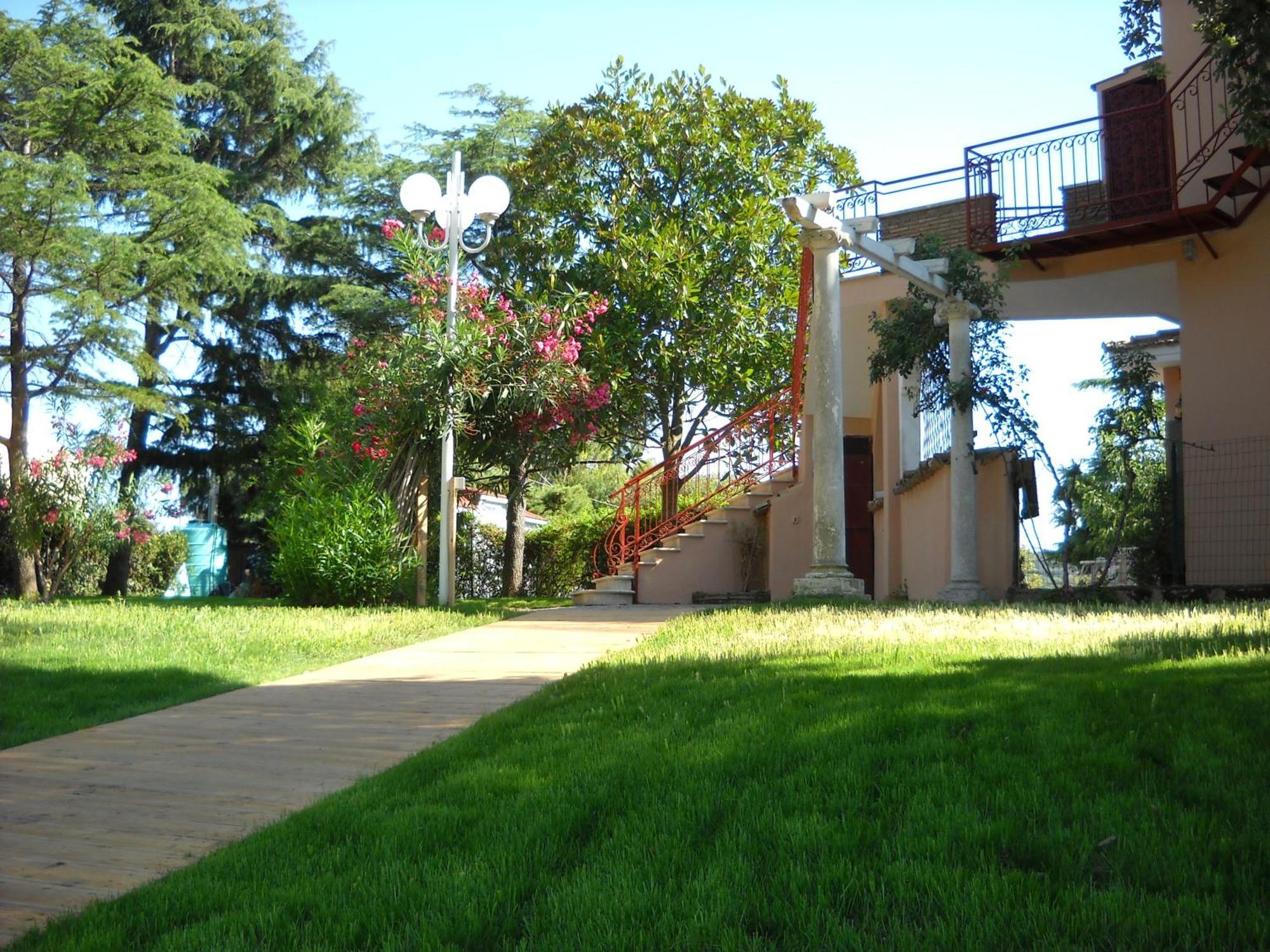 Villa Giove Terracina Esterno foto